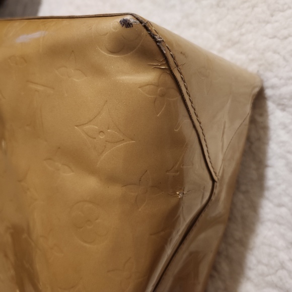 LOUIS VUITTON Vernis Reade MM Tote Auth#TH1001 - Picture 13 of 16